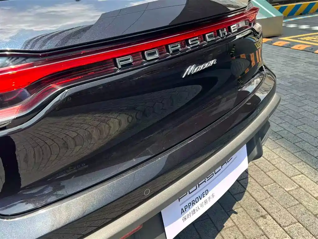 Porsche Macan 2024 — фото 18