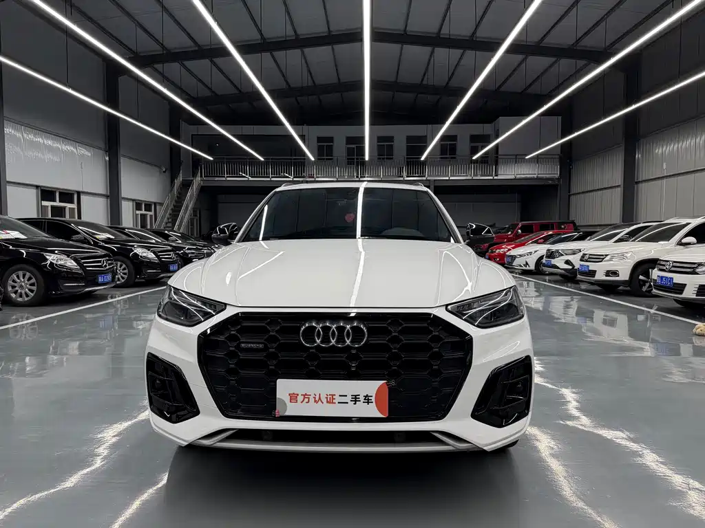 Audi Q5L 2023 — фото 2
