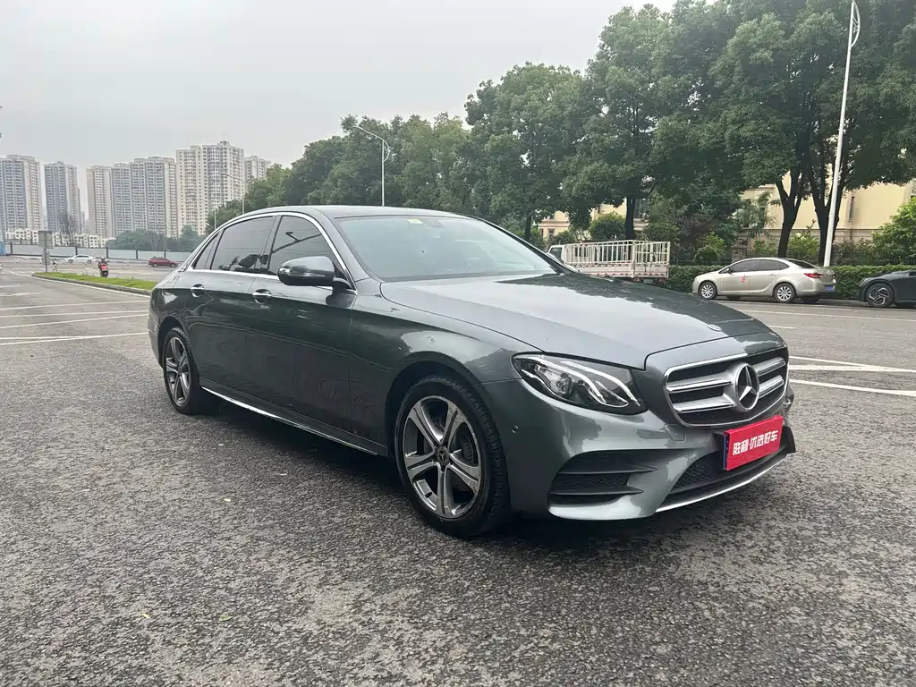 Mercedes-Benz E-Class 2018 — фото 3