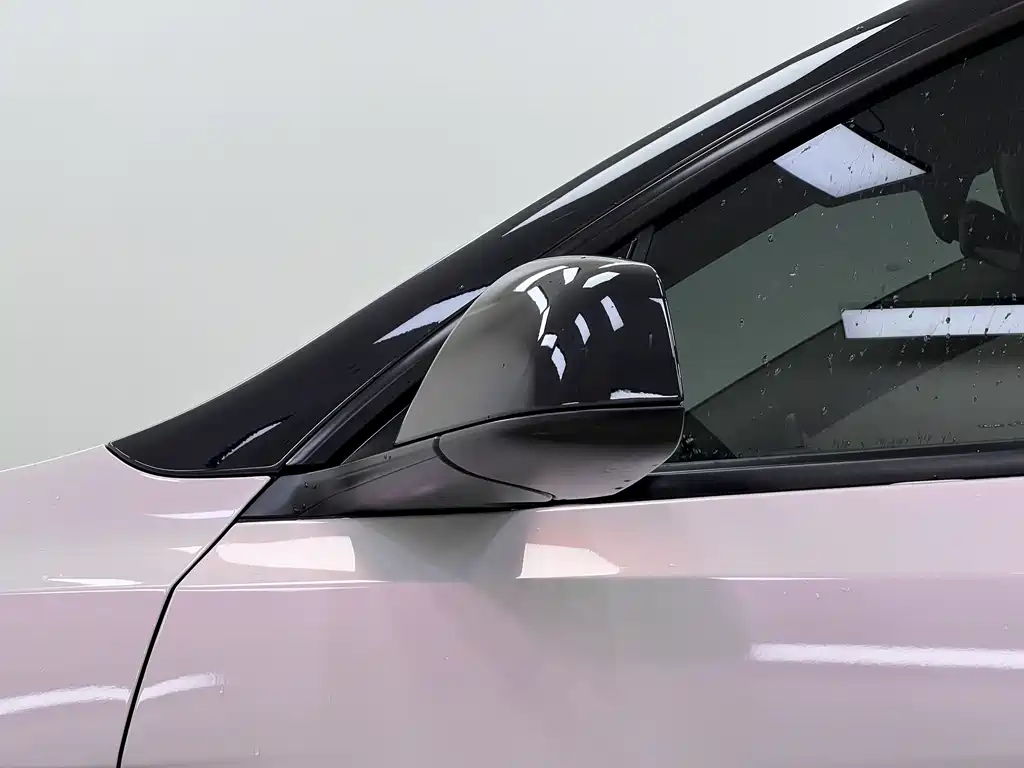 Tesla Model Y 2023 — фото 10