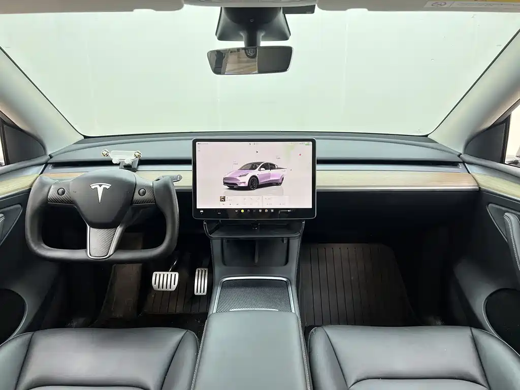 Tesla Model Y 2023 — фото 21
