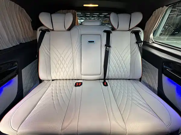 Mercedes-Benz Vito 2023