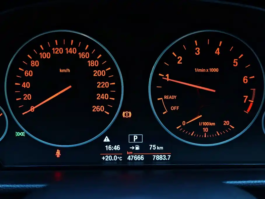BMW 3 Series GT 2016 — фото 25