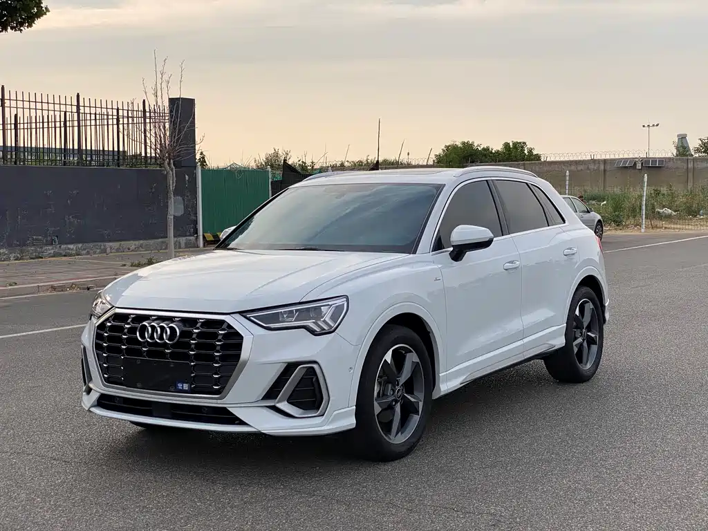 Audi Q3 2023