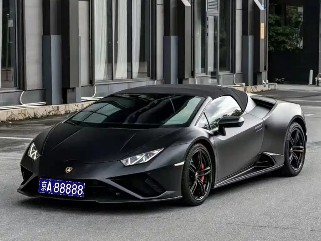 Lamborghini Huracán 2021