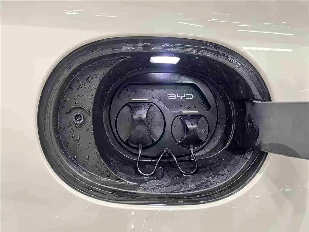 BYD Seal 2024 — фото 7