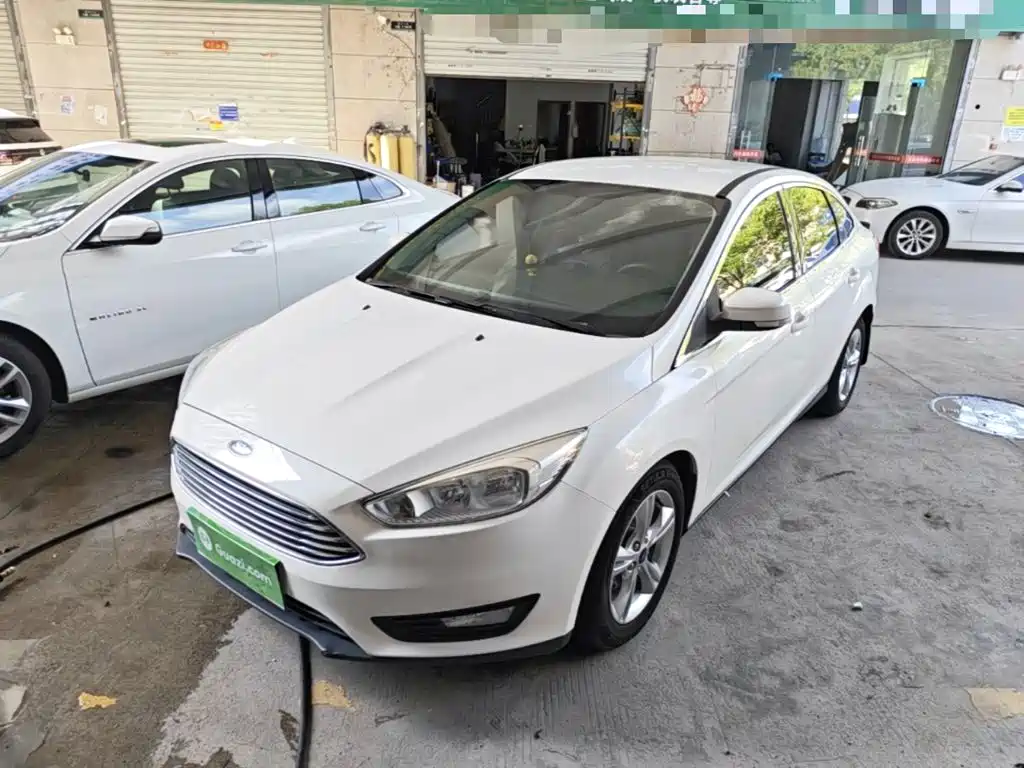 Ford Focus 2016 — фото 1
