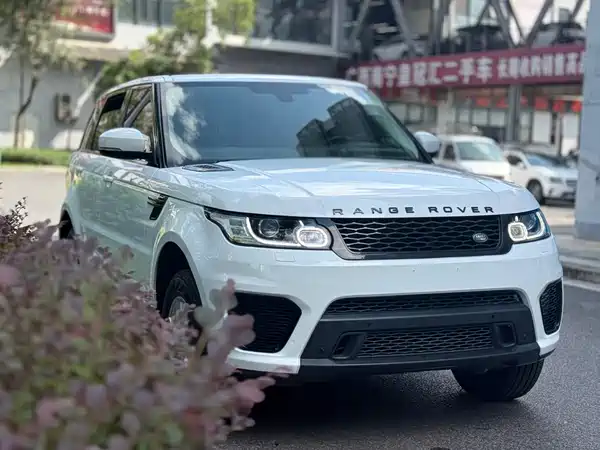Land Rover Range Rover Sport 2015