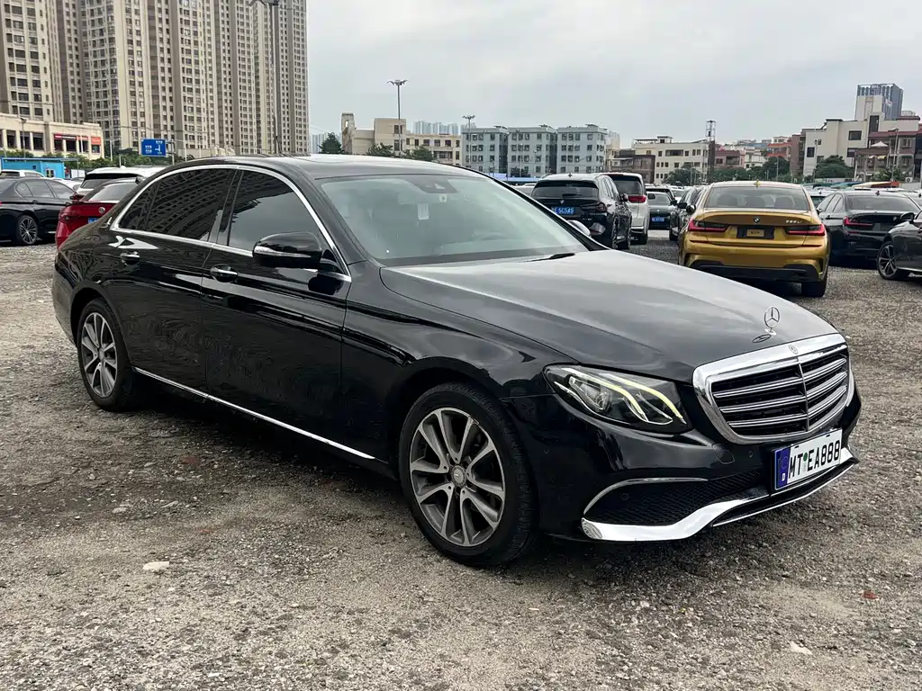 Mercedes-Benz E-Class 2017 — фото 3