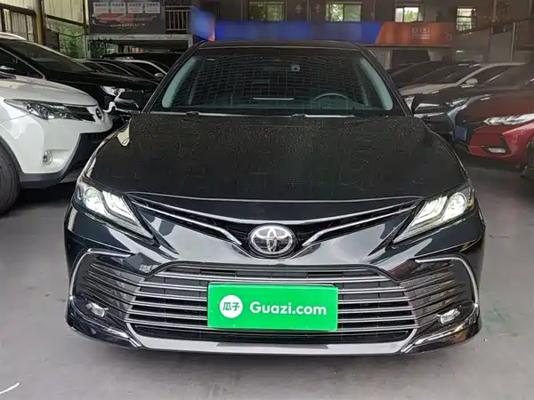 Toyota Camry 2021