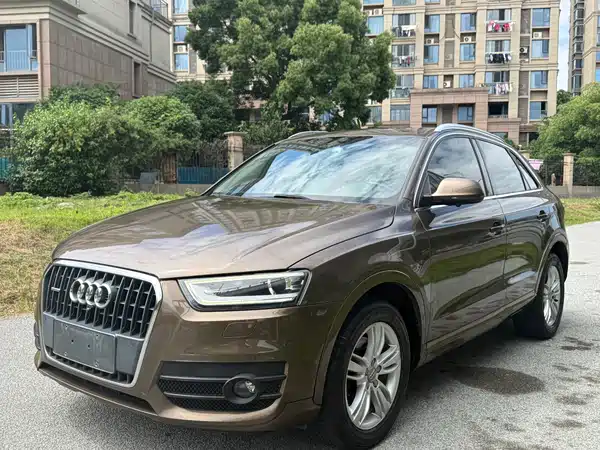 Audi Q3 2015