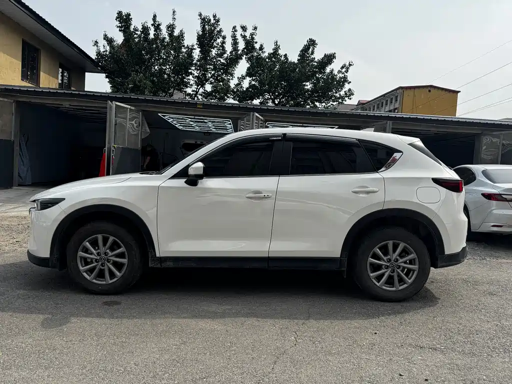Mazda CX-5 2023