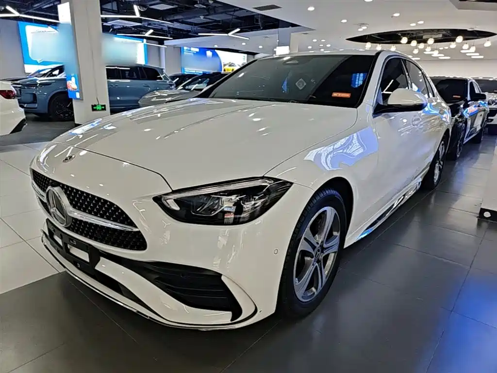 Mercedes-Benz C-Class 2023 — фото 1