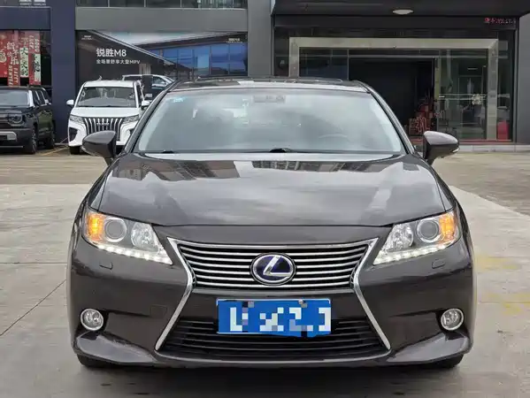Lexus ES 2013