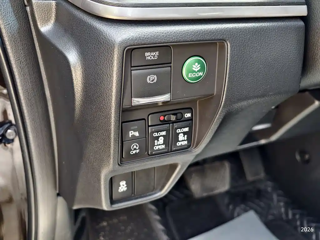 Honda Elysion 2018 — фото 14