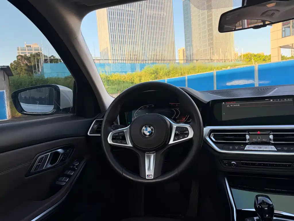 BMW 3 Series 2022