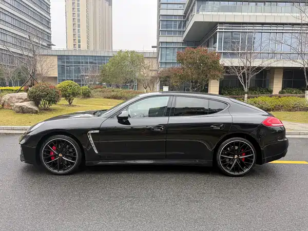 Porsche Panamera 2010