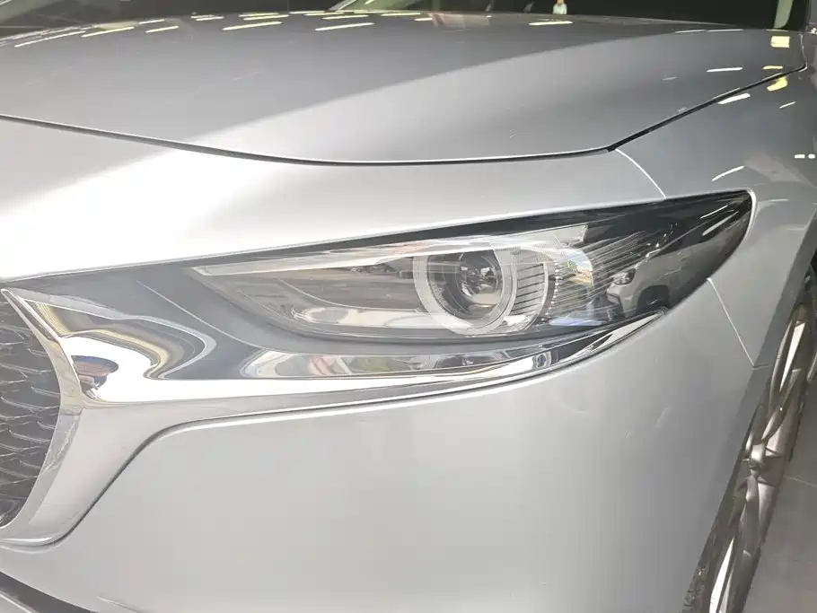 Mazda 3 Angkesela 2021