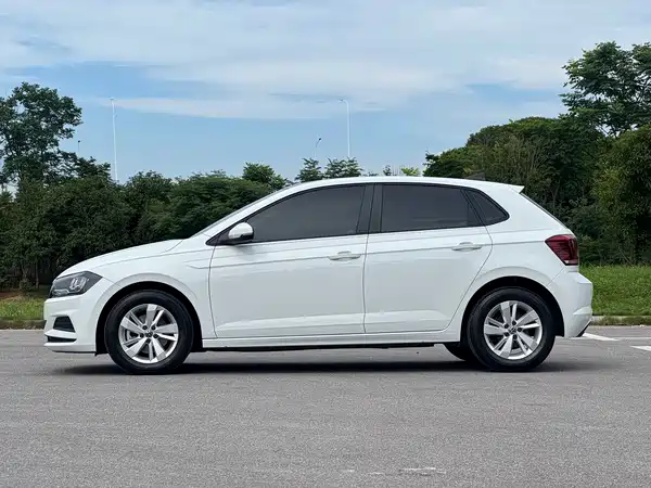 Volkswagen Polo 2022