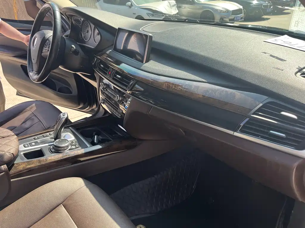 BMW X5 2015 — фото 10