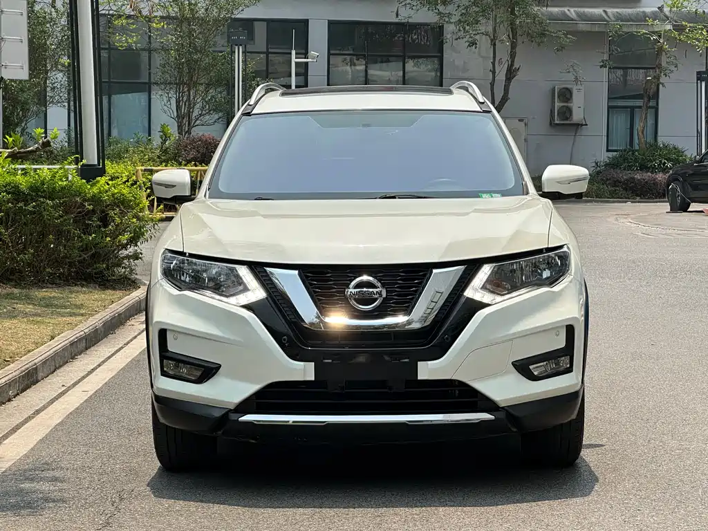 Nissan X-Trail 2018 — фото 2
