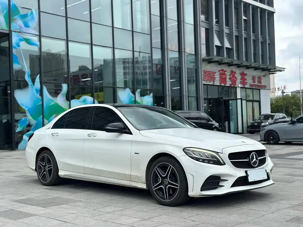 Mercedes-Benz C-Class 2021 — фото 3