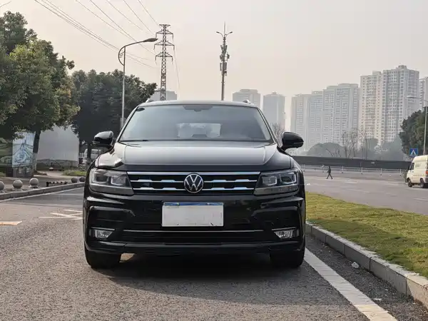 Volkswagen Tiguan L 2021