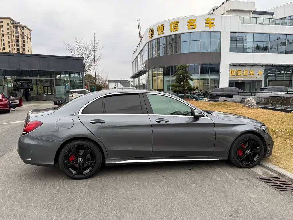 Mercedes-Benz C-Class 2020 — фото 28