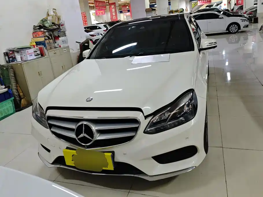 Mercedes-Benz E-Class 2015