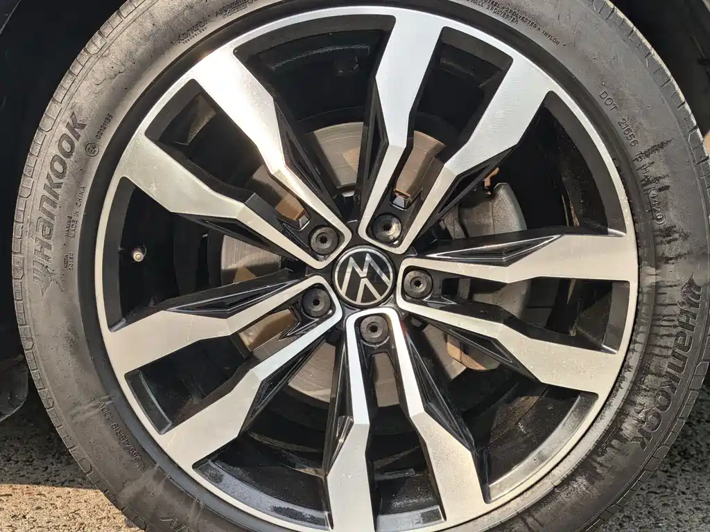 Volkswagen Tiguan L 2021 — фото 19
