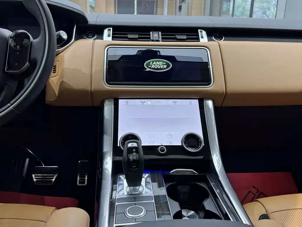 Land Rover Range Rover Sport 2022 — фото 22