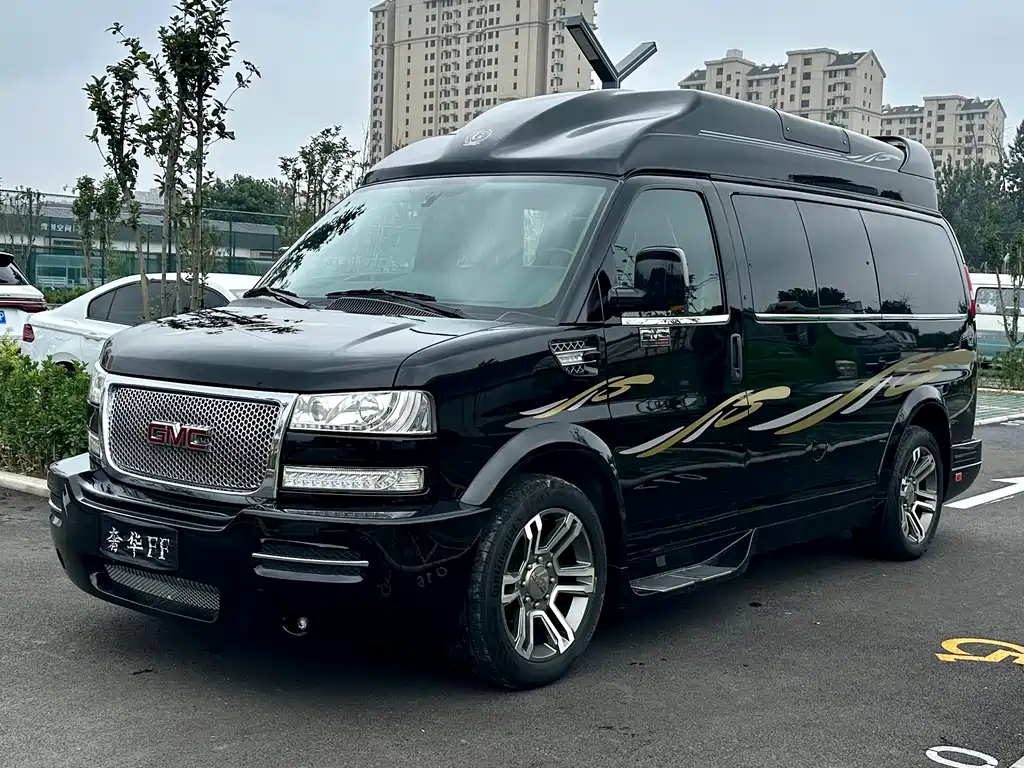 GMC SAVANA 2018 — фото 1