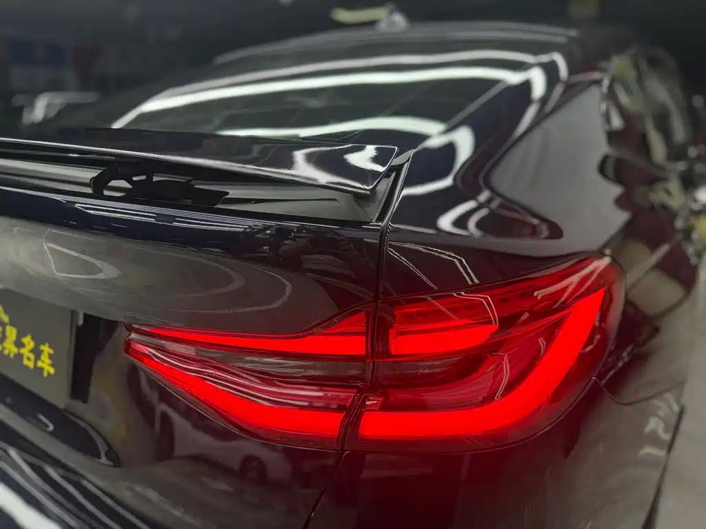 BMW 6 Series GT 2019 — фото 31