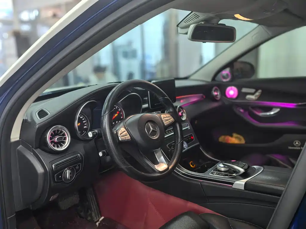 Mercedes-Benz C-Class 2018