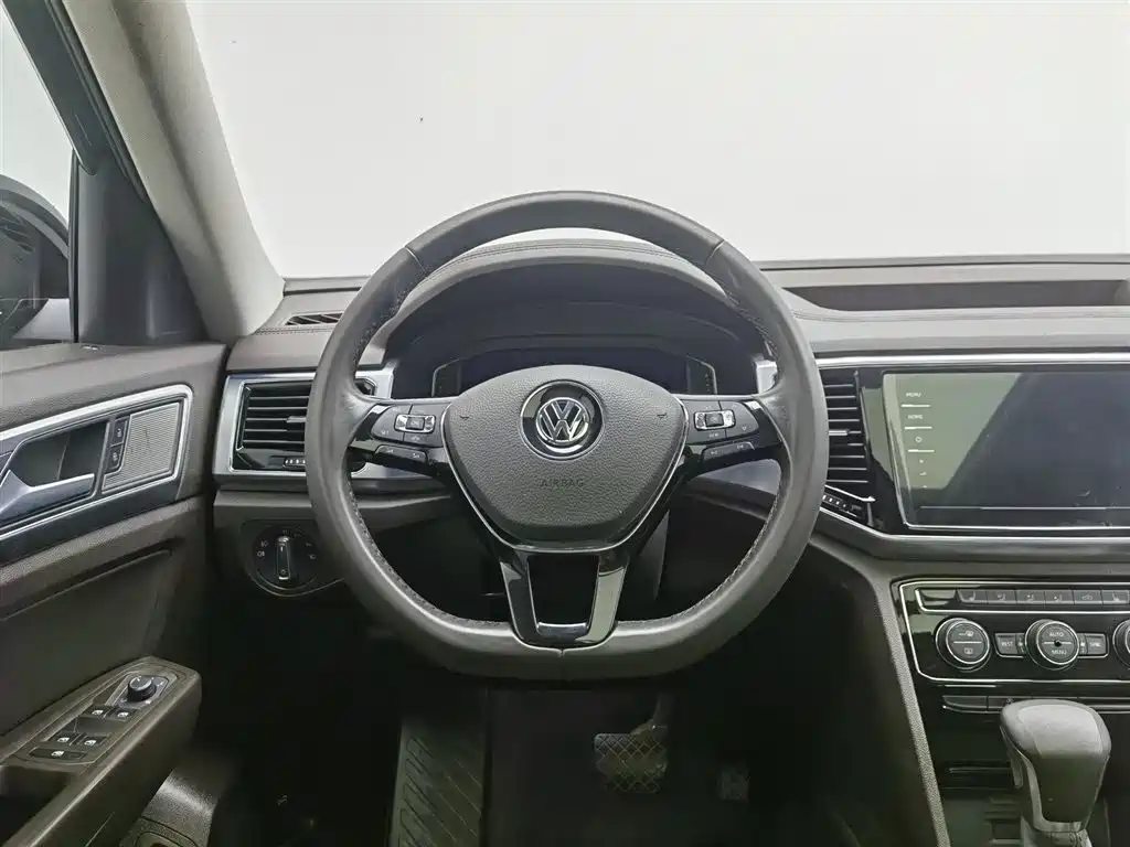 Volkswagen Teramont 2019 — фото 11