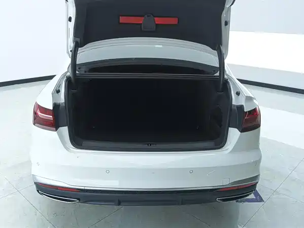 Audi A4L 2022