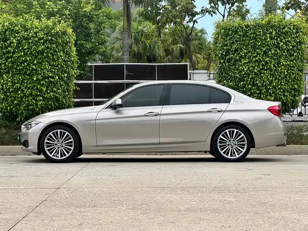 BMW 3 Series 2019