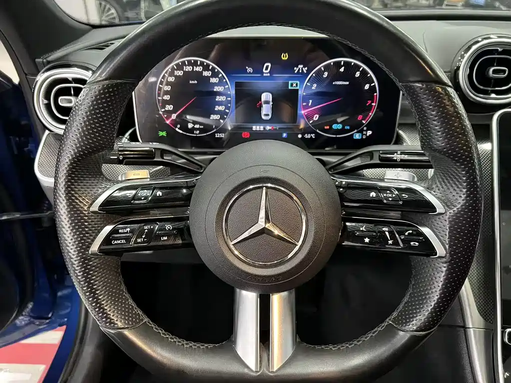 Mercedes-Benz C-Class 2021 — фото 12