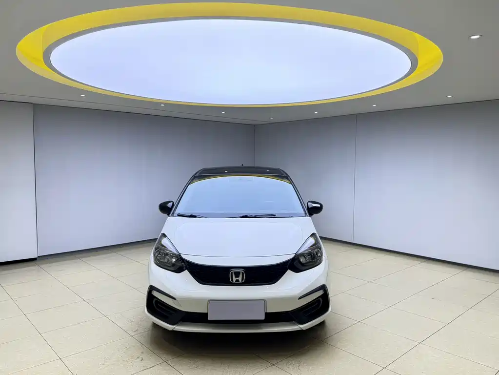 Honda Fit 2022 — фото 2