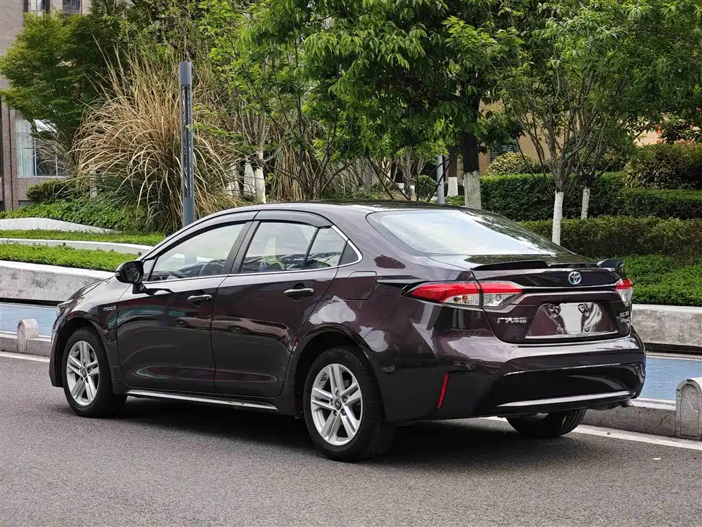 Toyota Levin 2019 — фото 4