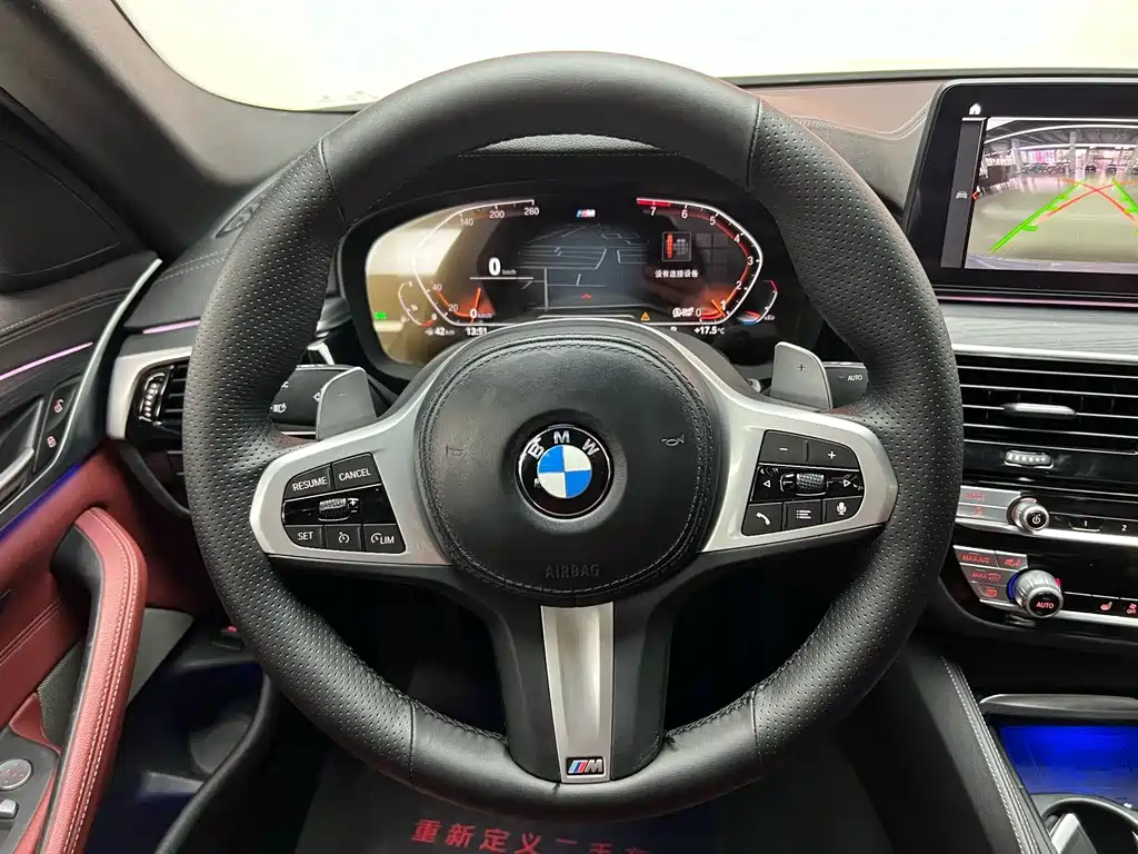BMW 5 Series 2022 — фото 14
