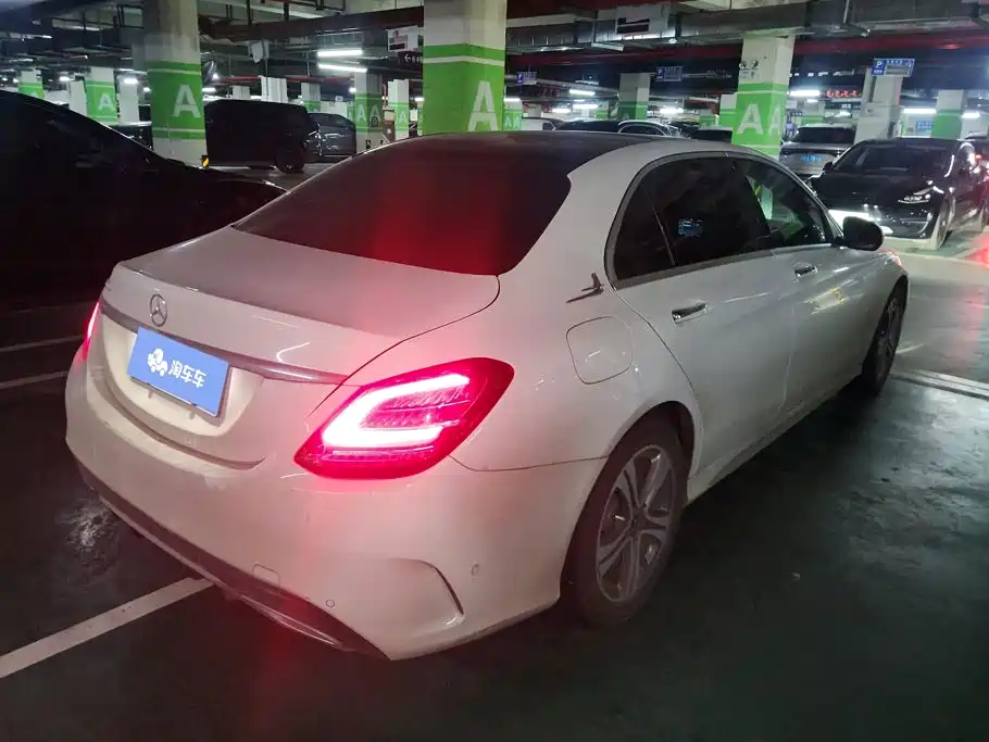 Mercedes-Benz C-Class 2020
