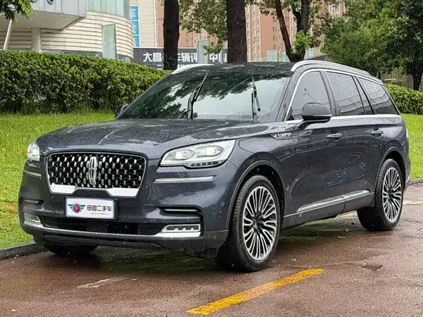 Lincoln Aviator 2021