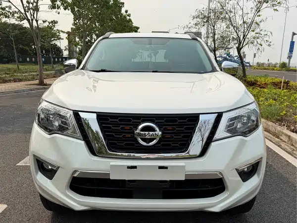 Nissan Terra 2020