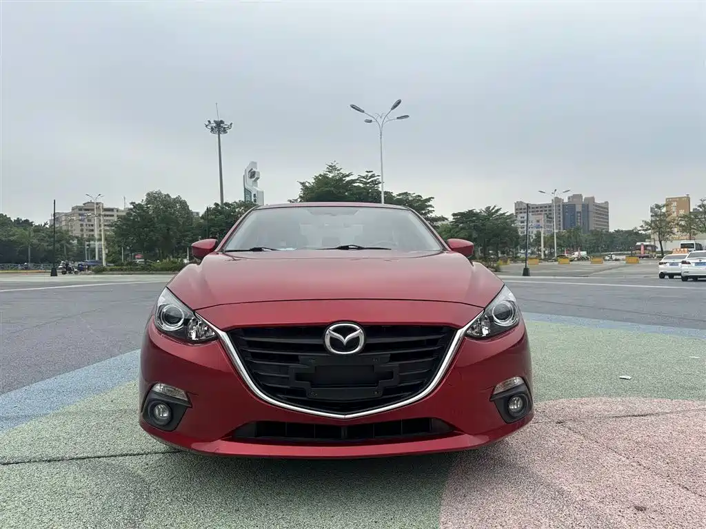 Mazda 3 Axela 2016 — фото 2