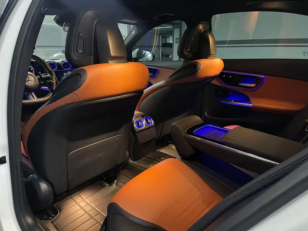 Mercedes-Benz C-Class 2022 — фото 14