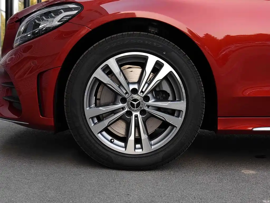 Mercedes-Benz C-Class 2019 — фото 6