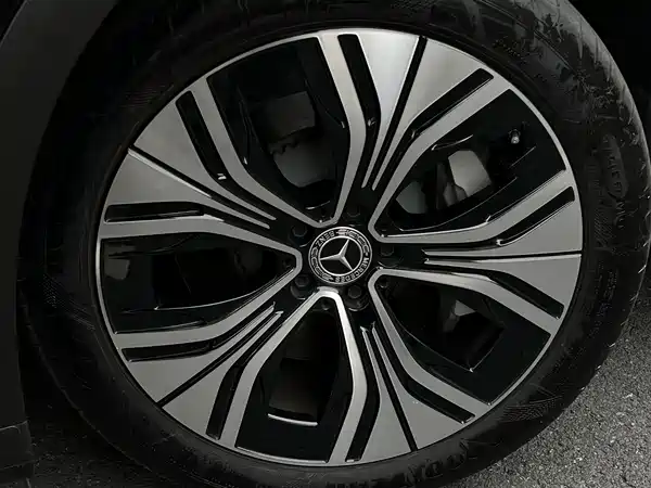Mercedes-Benz EQE SUV 2024