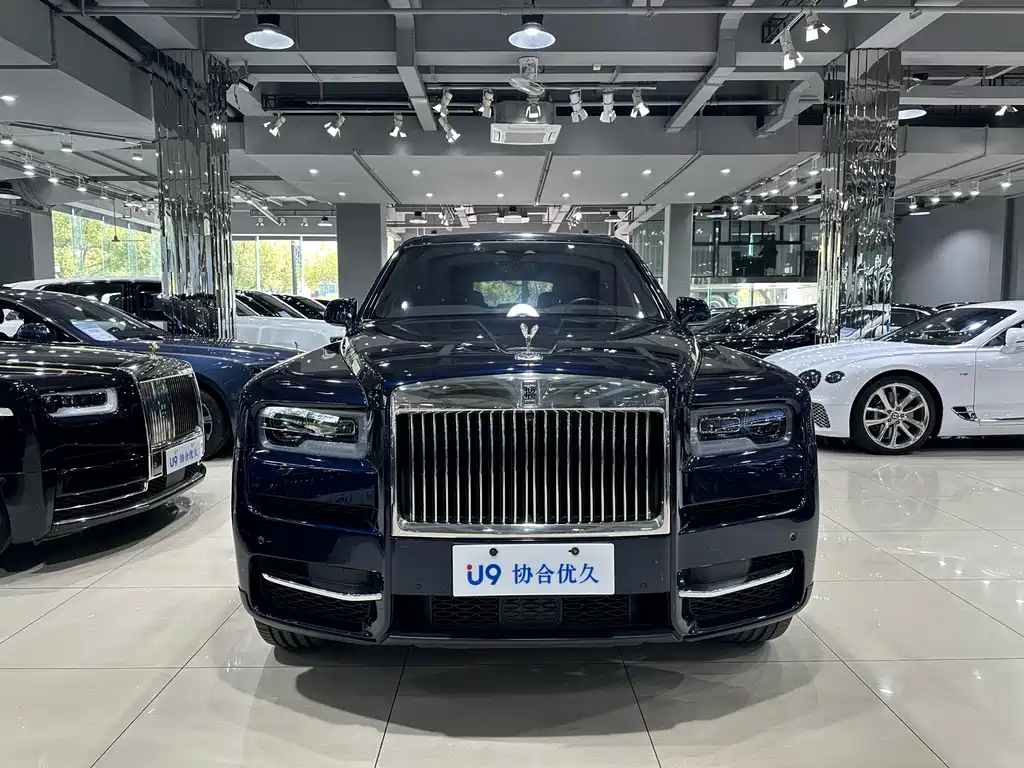 Rolls-Royce Cullinan 2021 — фото 2