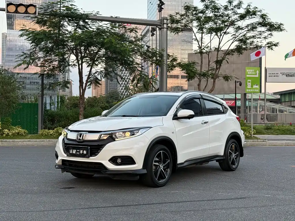 Honda Vezel 2021 — фото 1